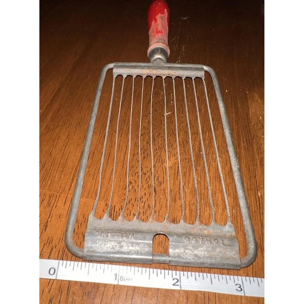 Vintage Tomado Holland Tomato Slicer - Red Wood Handle - 1950s Kitchen Tool